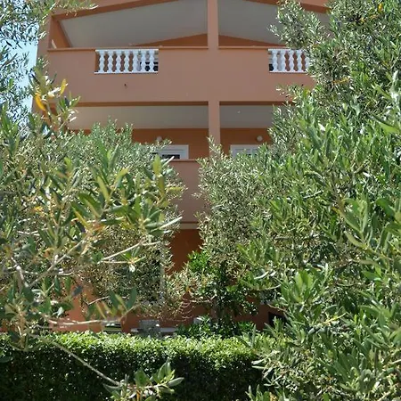 Apartment 16589b Tkon